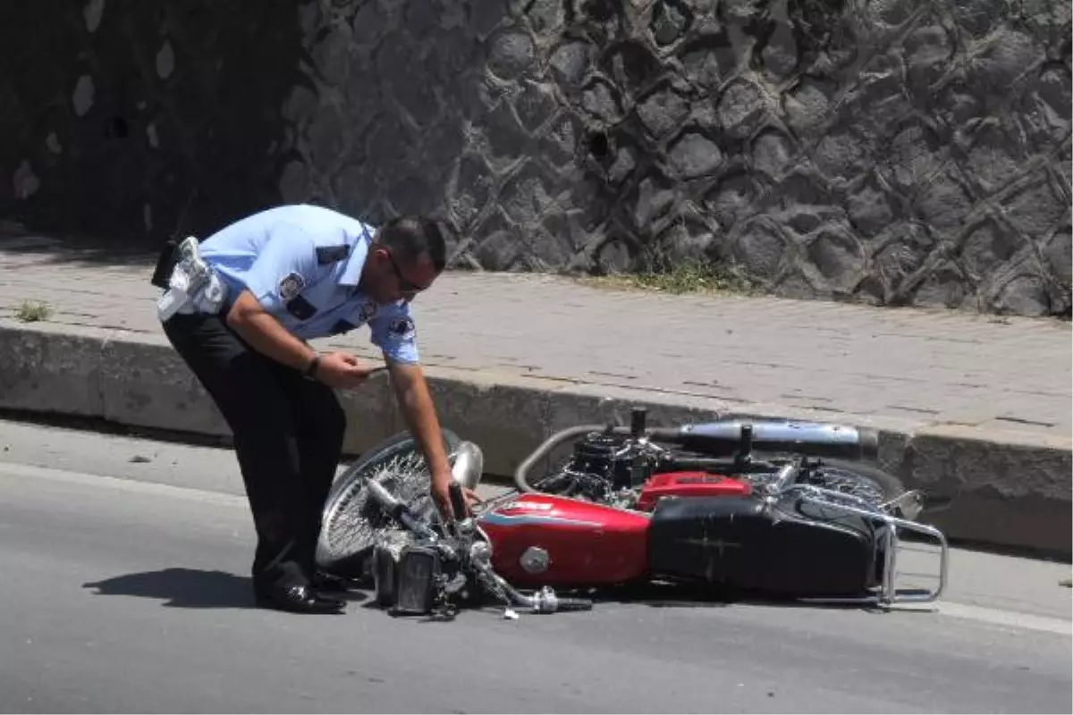 Silahlı Saldırıya Uğrayan Motoksiklet Sürücüsü Öldü