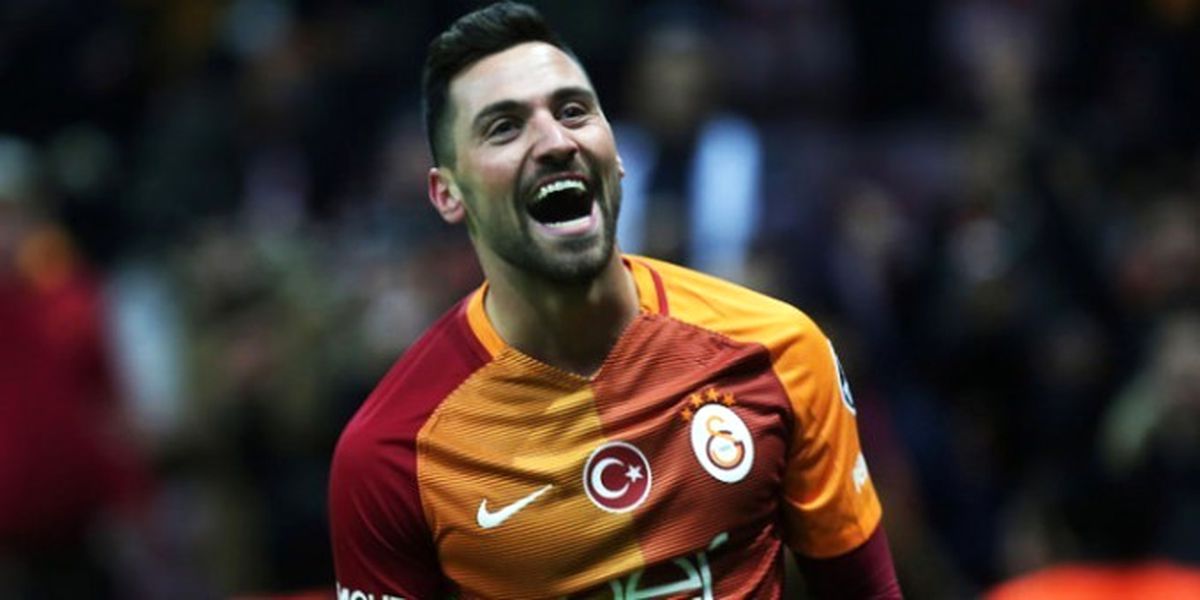 Sinan Gümüş\'ten İlginç Karar!