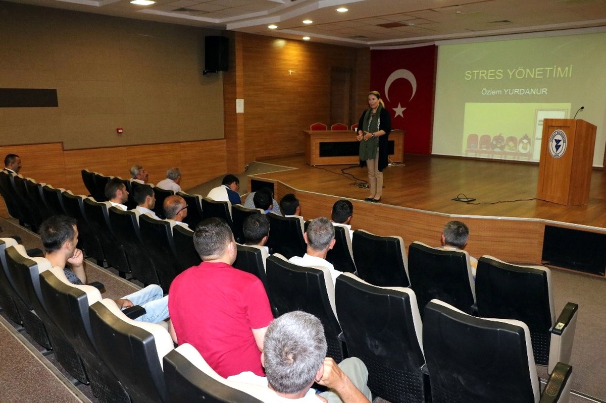 Yozgat\'ta Halk Otobüsü Şoförlerine Stres Eğitimi Verildi
