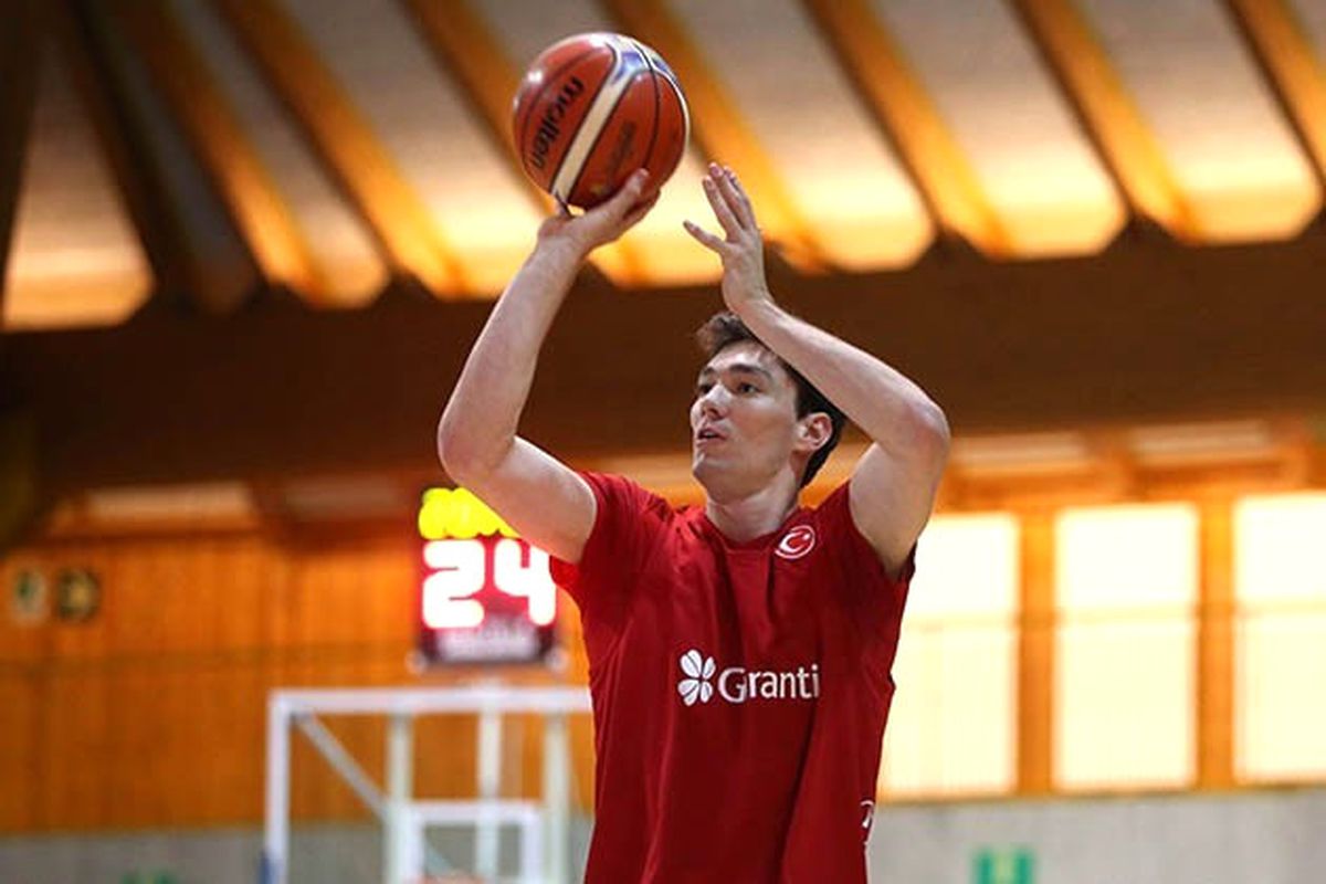 A Milli Erkek Basketbol Takımı, Bormio\'da İlk Antrenmanını Yaptı