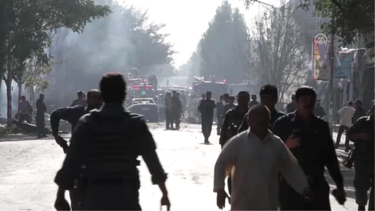 Afganistan\'da Bombalı Saldırı - 24 Kişi Hayatını Kaybetti