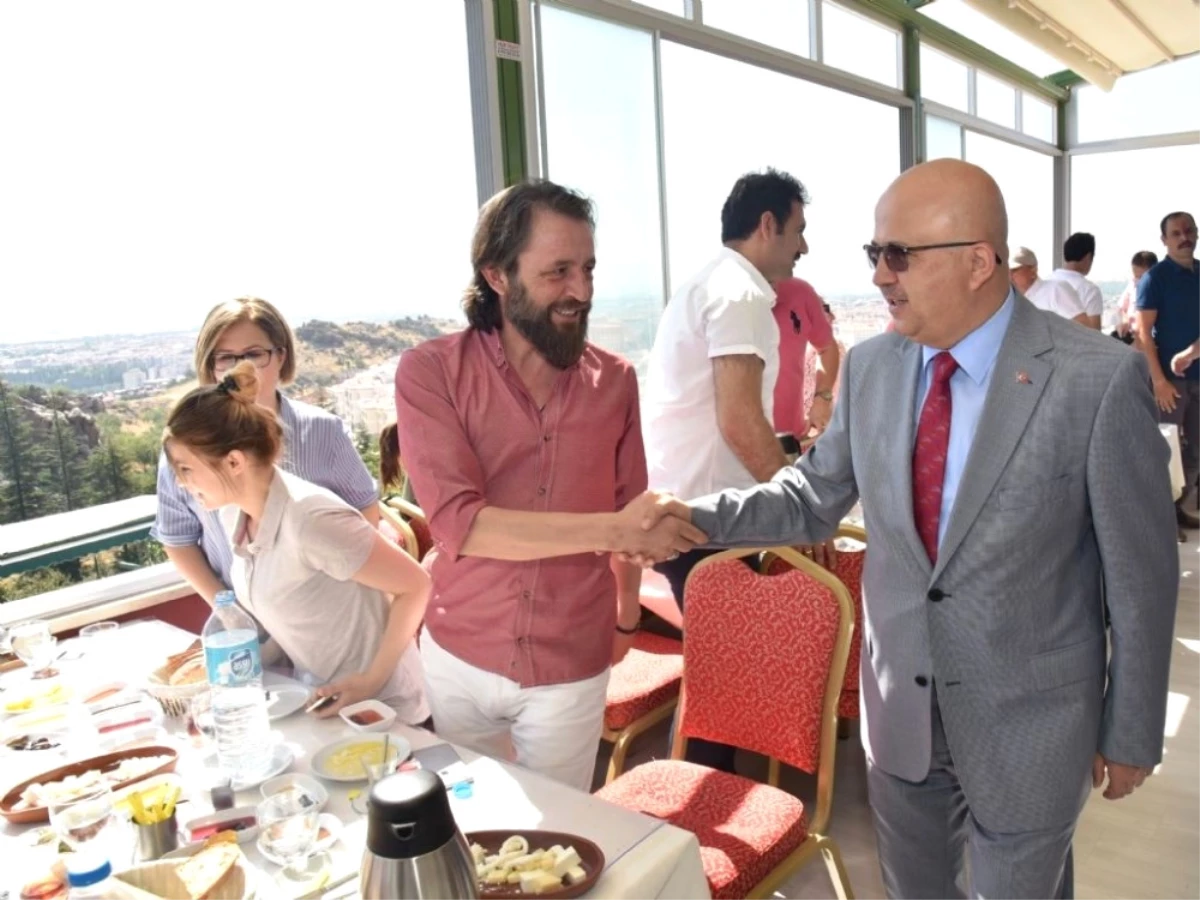 Başkan Çoban, 24 Temmuz Basın Bayramı\'nı Gazeteciler ile Kutladı