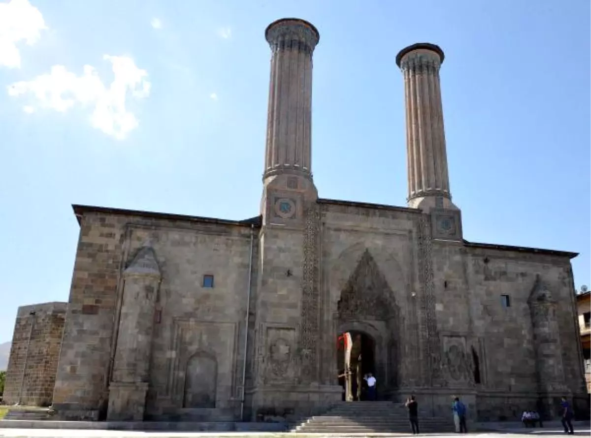 Çiftte Minareli Medrese Müze Olacak