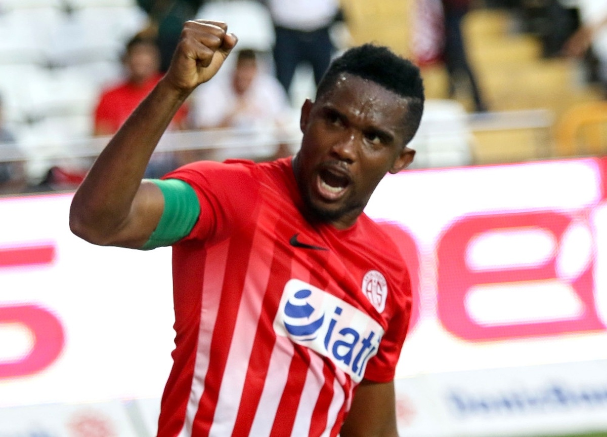 Eto\'o Fenerbahçe\'ye Transfer Oluyor mu ?
