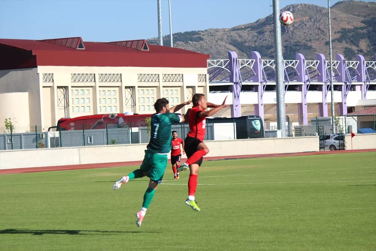 Futbol: Hazırlık Maçı