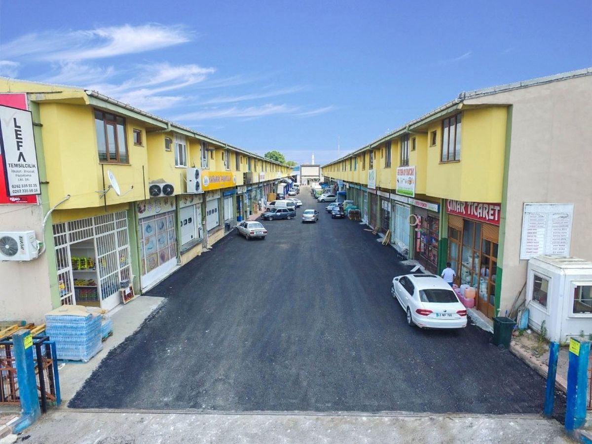 Gıda Toptancılar Sitesi\'nin Yolları Asfaltlandı