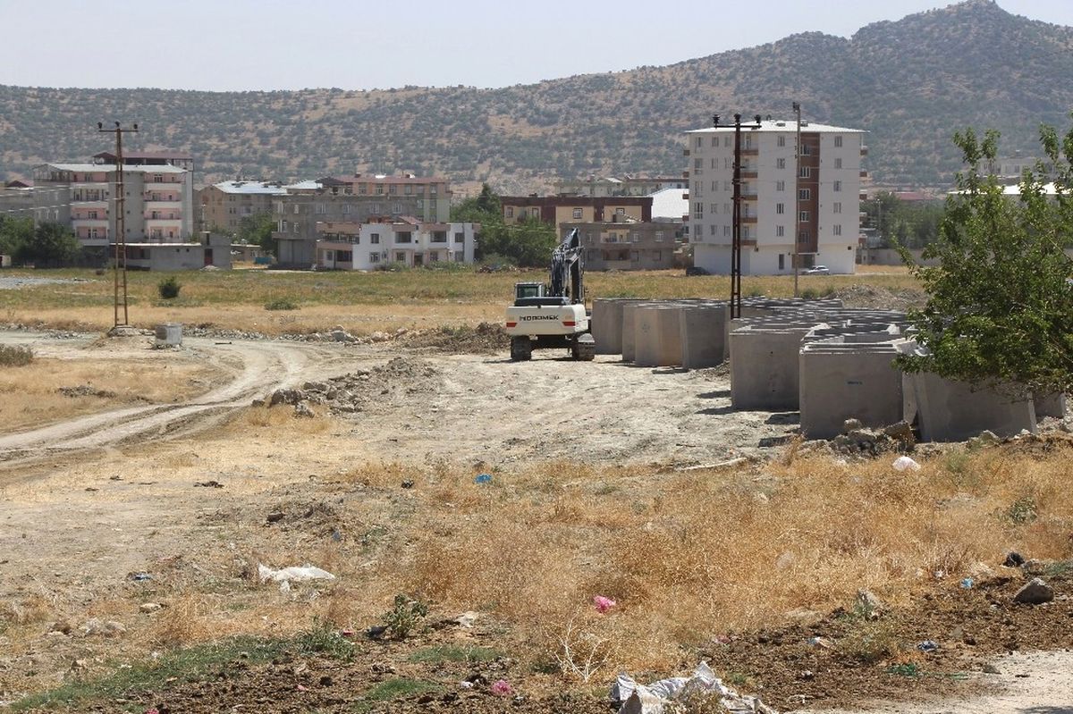 Hani Belediyesi\'nden Yol Hamlesi