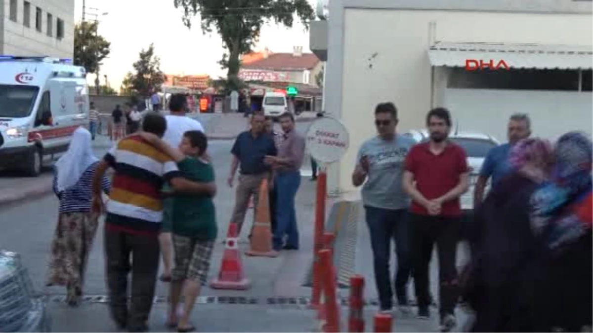 Konya Fetö\'nün \'Mahrem Abisi\' Kovalamacada Polise Çarptı