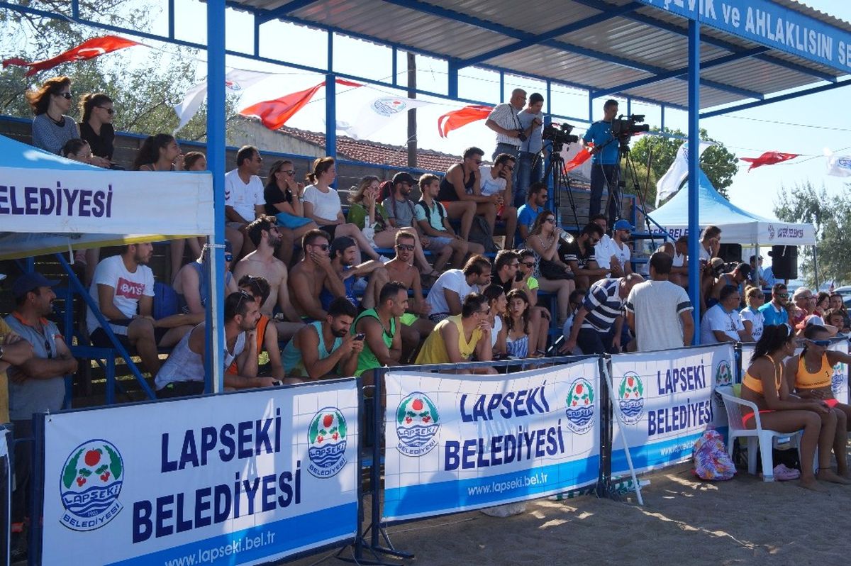 Lapseki Plaj Voleybolu Turnuvası Sona Erdi