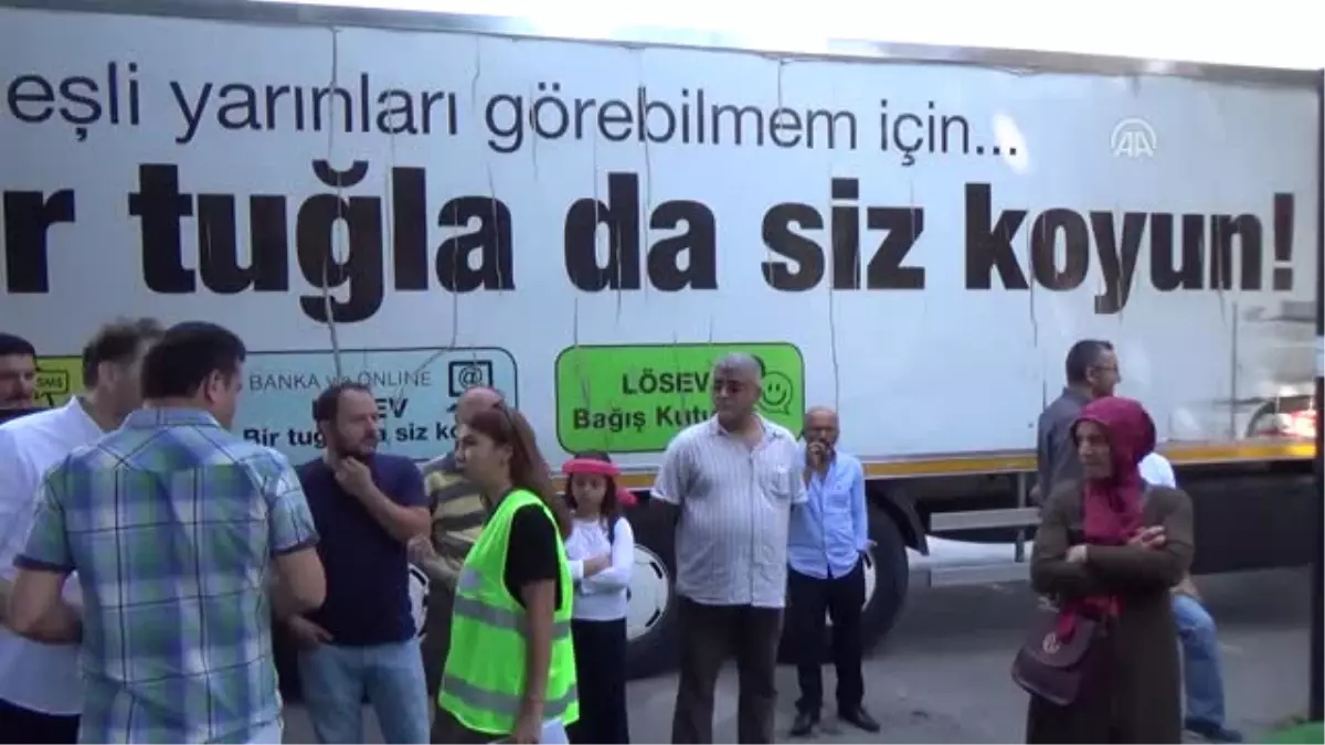 Lösev\'in "Iyilikler Tırı" Zonguldak\'ta