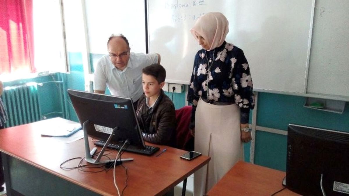 Milli Eğitim Müdürü Durmuş, Tercih Danışmanlığı Hizmeti Veren Okul ve Kurumlarda