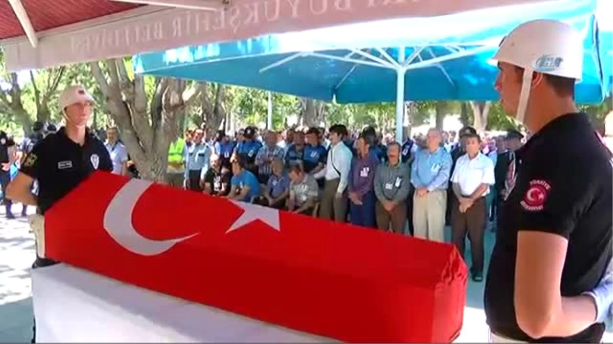 Şehit Polis Memuru Son Yolculuğuna Uğurlandı