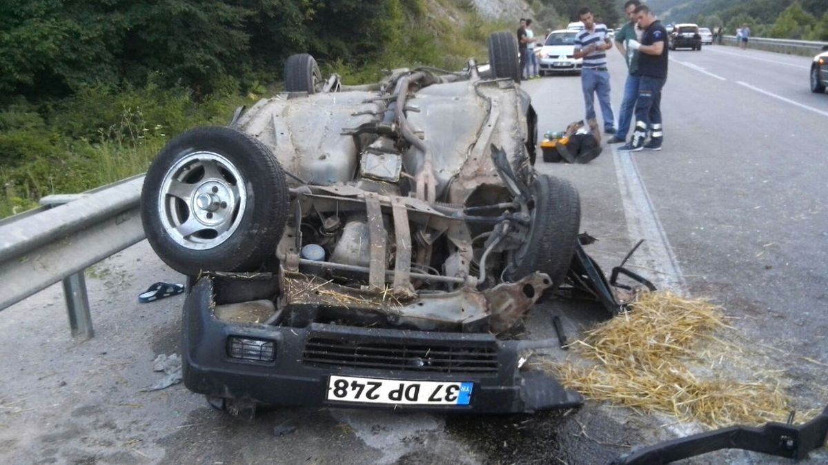 Sinop\'ta Trafik Kazası: 1 Ölü, 3 Yaralı