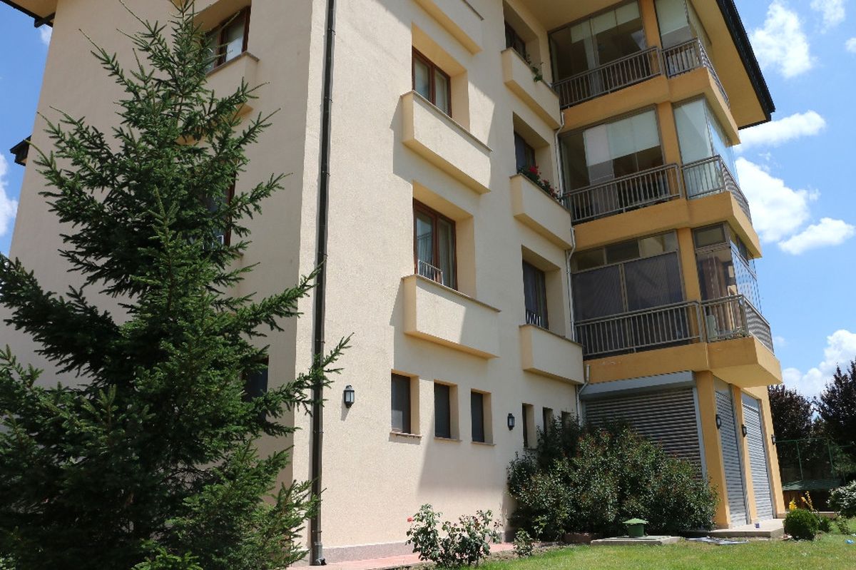 Temizlik Için Gittiği Evin Balkonundan Düştü