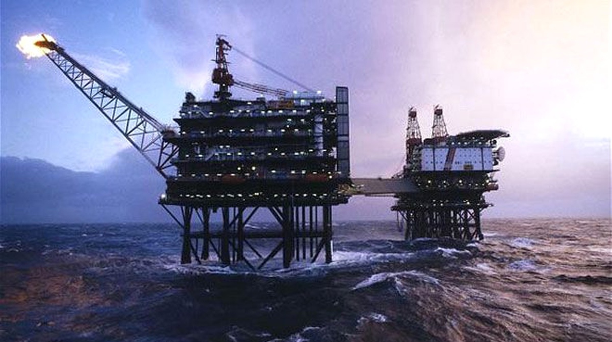 Vietnam\'ın, Güney Çin Denizi\'nde Petrol Aramaya Son Verdiği İddia Edildi