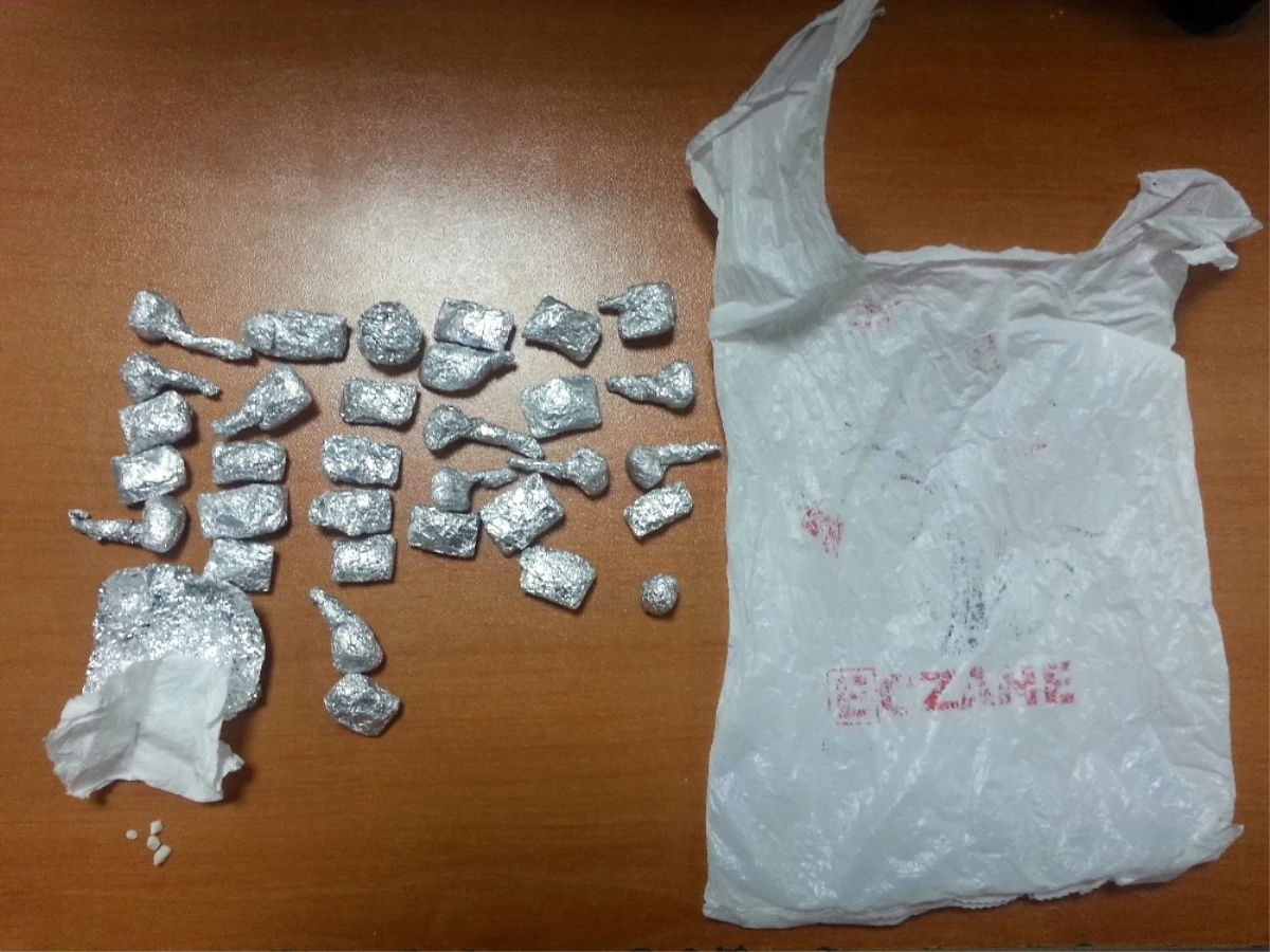 Adana\'da Uyuşturucu Operasyonu: 11 Gözaltı