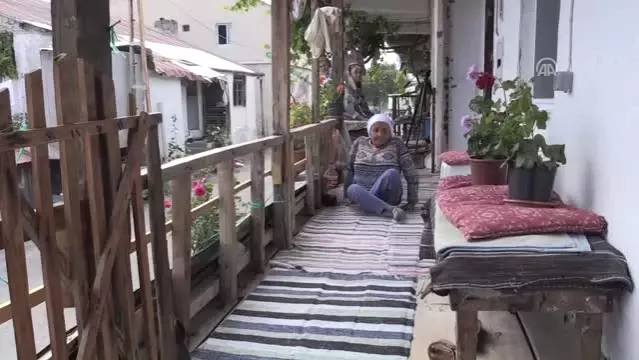 Cam Kemik Hastası Kadın Yeniden Eve Hapsoldu Son Dakika