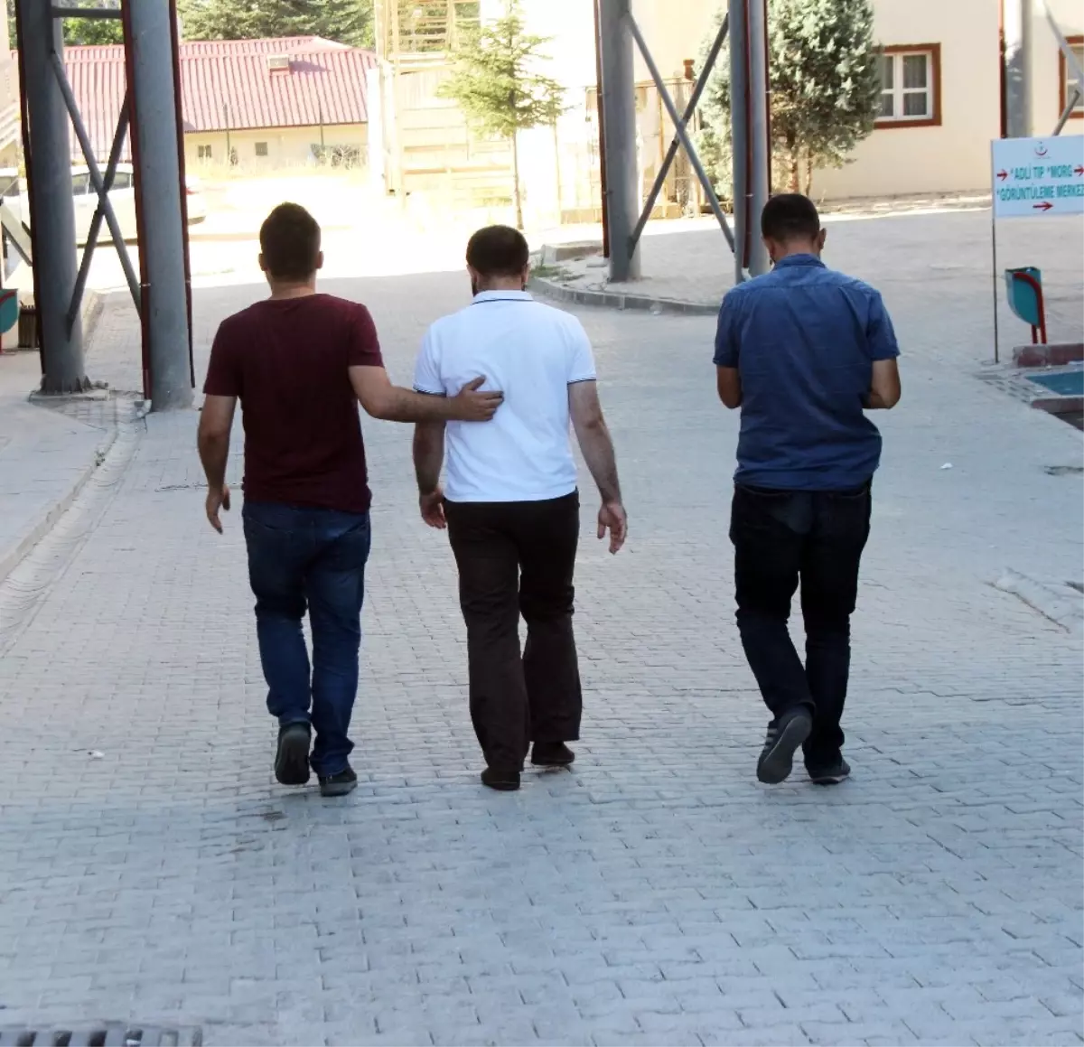 Elazığ Merkezli 3 İlde Fetö Operasyonu: 13 Gözaltı