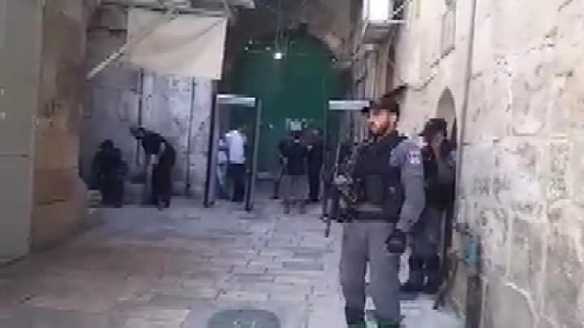 Israil Geri Adım Attı: Dedektörleri Kaldırdı
