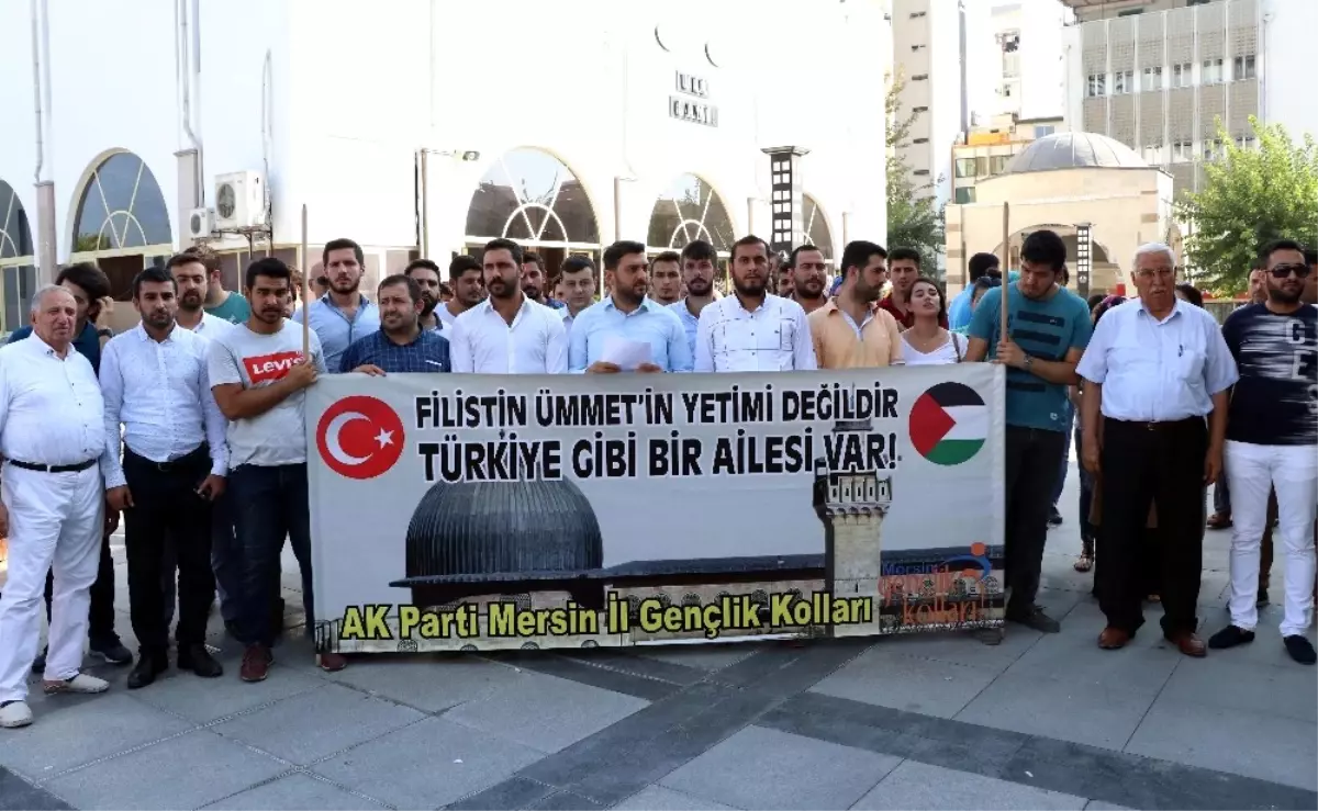 Mescid-i Aksa\'nın İbadete Kapatılması Mersin\'de Protesto Edildi