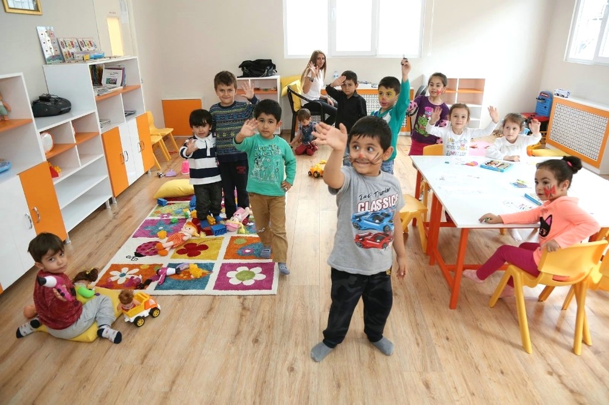 Nar Tanem Oyunevi Çocuklara ve Annelere Hizmet Etmeye Devam Ediyor