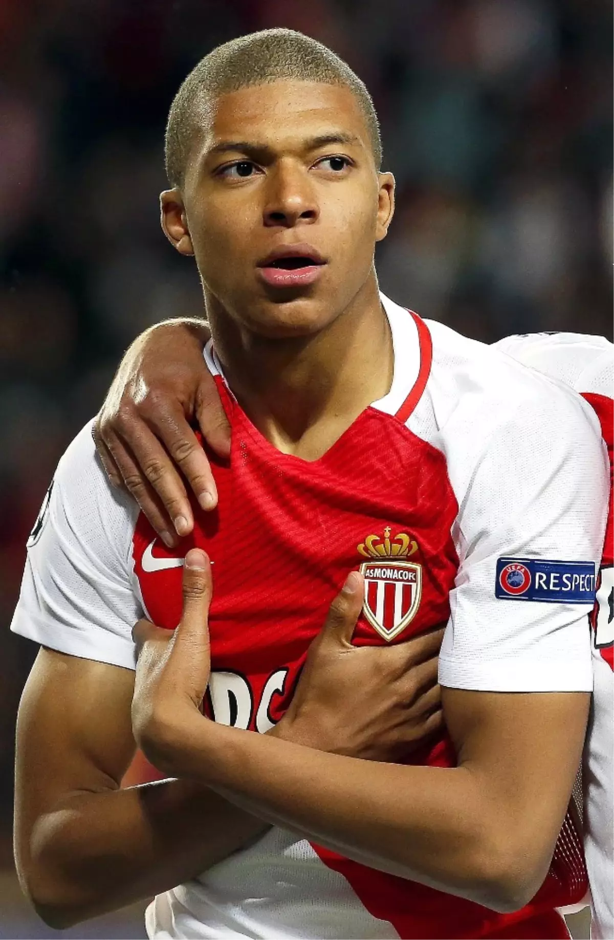 Real Madrid\'den Mbappe İçin 180 Milyon Euro