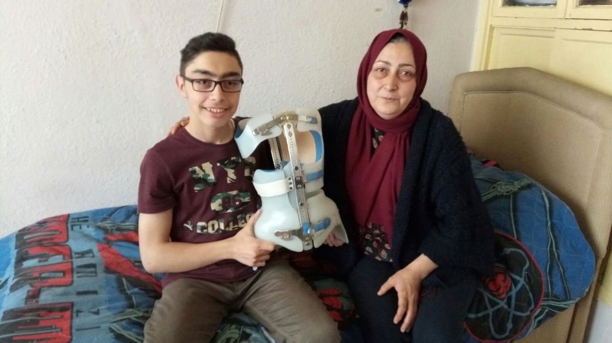 Yardım Eli Aziz Selahattin Çavdır\'ı Sağlığına Kavuşturdu