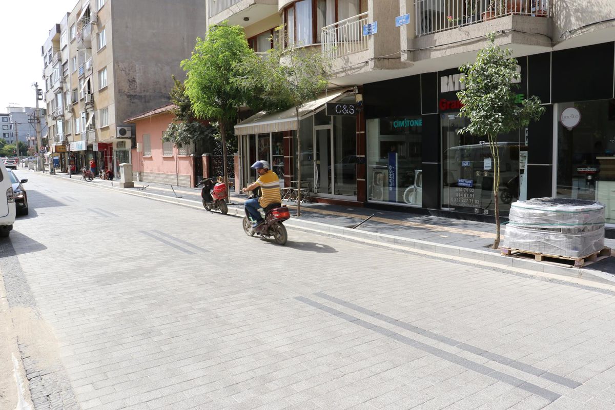 Akhisar\'da Çalışmalar Hızla Devam Ediyor