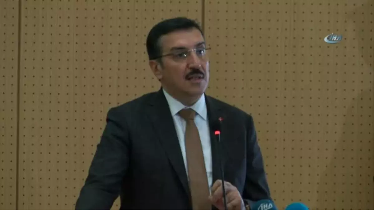 Bozulan Klimalar Bakan Tüfenkci\'nin Konuşmasını Yarıda Kestirdi