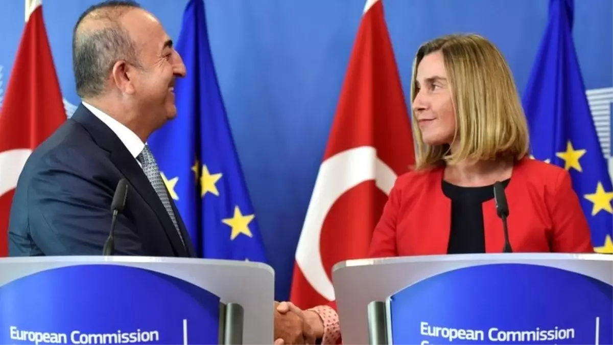 Guardian: AB Yetkilisi Mogherini, Türkiye\'ye Daha Sert Tavır Alınması Çağrılarına Karşı Çıktı