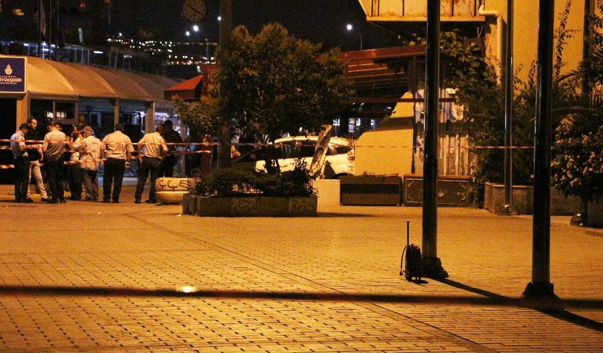 Karaköy\'deki Şüpheli Çantanın Sahibinden İlginç Tepki