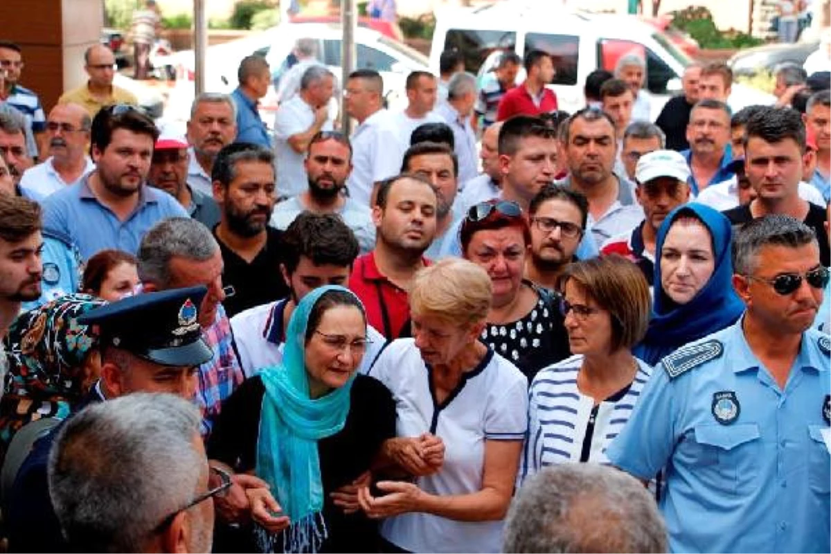 Kazada Ölen Zabıta Memuru Son Yolculuğuna Uğurlandı