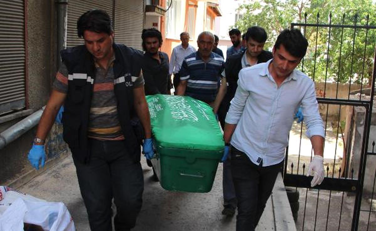 Madde Bağımlısı Evde Ölü Bulundu