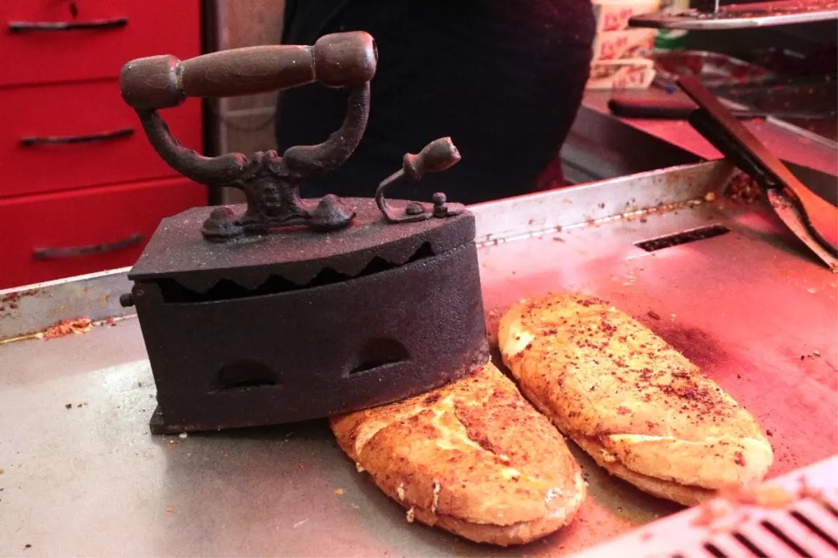 Üç Kuşaklık Patentli Tostçular Taklitlerine Savaş Açtı