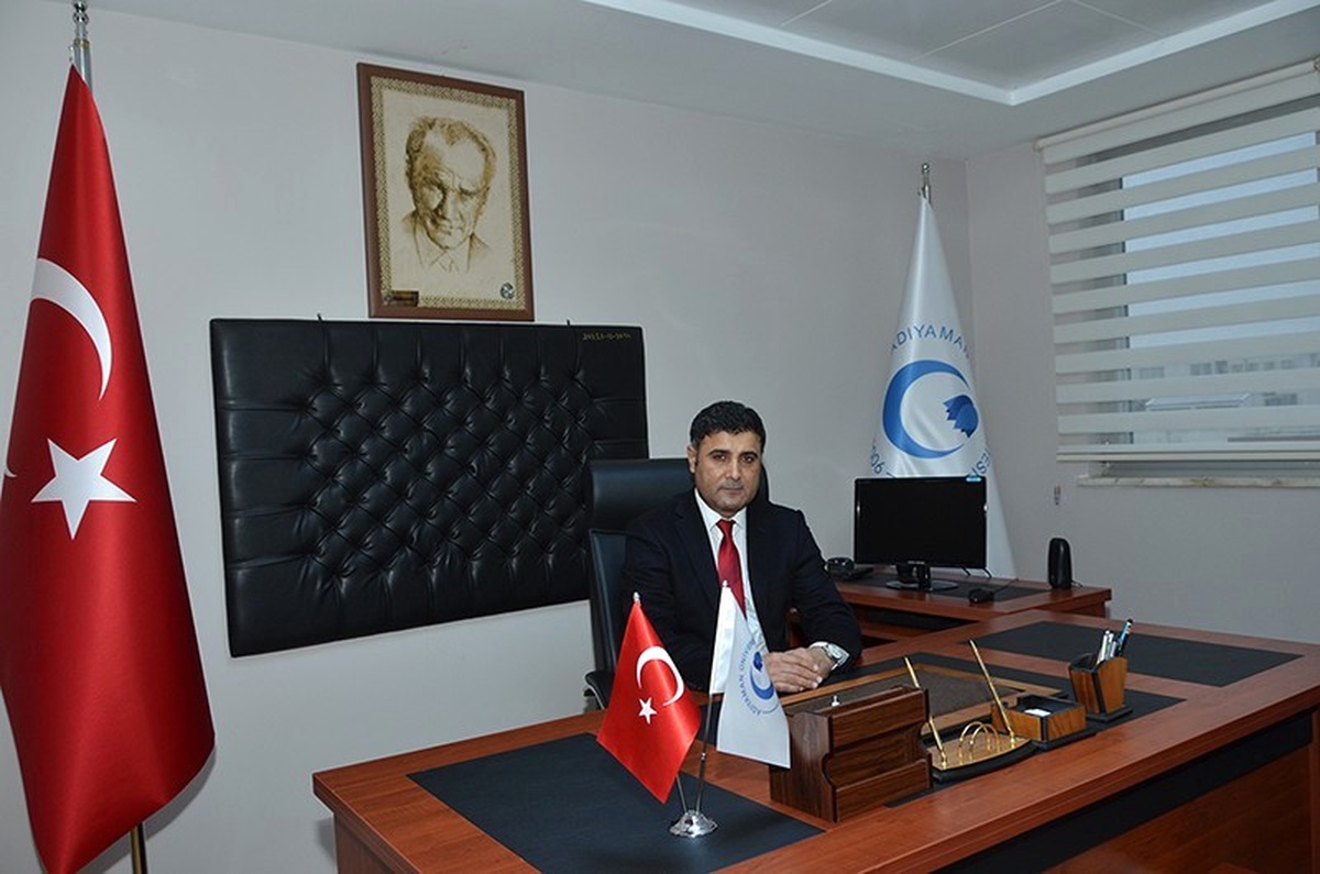 Sağlık Hizmetleri Meslek Yüksekokulu Geleceğin Sağlıkçılarını Bekliyor