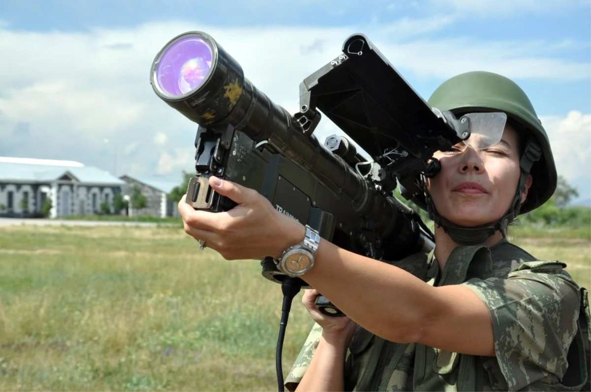 Kars Sınırı Onlara Emanet! Kadın Komutanlar Dosta Güven, Düşmana Gözdağı Veriyor