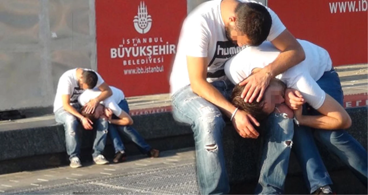 Taksim\'de Bonzai Kullanan Genç Yol Kenarında Kendinden Geçti
