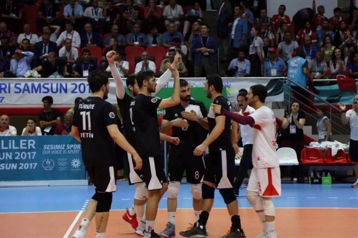 Türkiye Voleybolda Finale Yükseldi