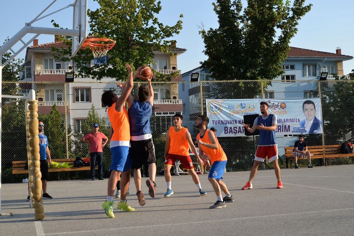 Bozüyük\'te Turnuva Heyecanı