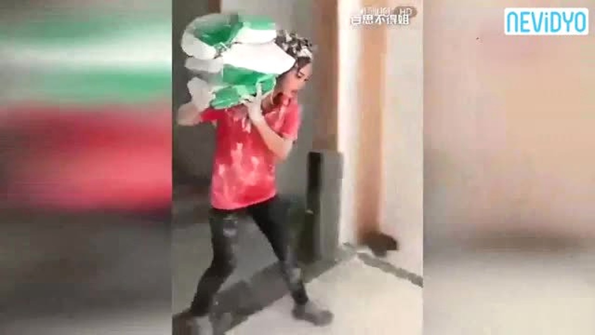 Bu Kıza Sosyal Medyada Evlilik Teklifi Yağıyor!