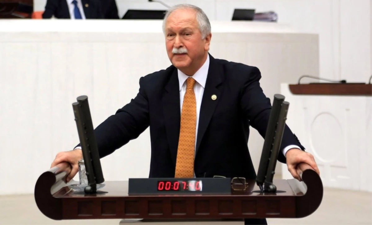 CHP Giresun Milletvekili Bektaşoğlu\'ndan İç Tüzük Eleştirisi