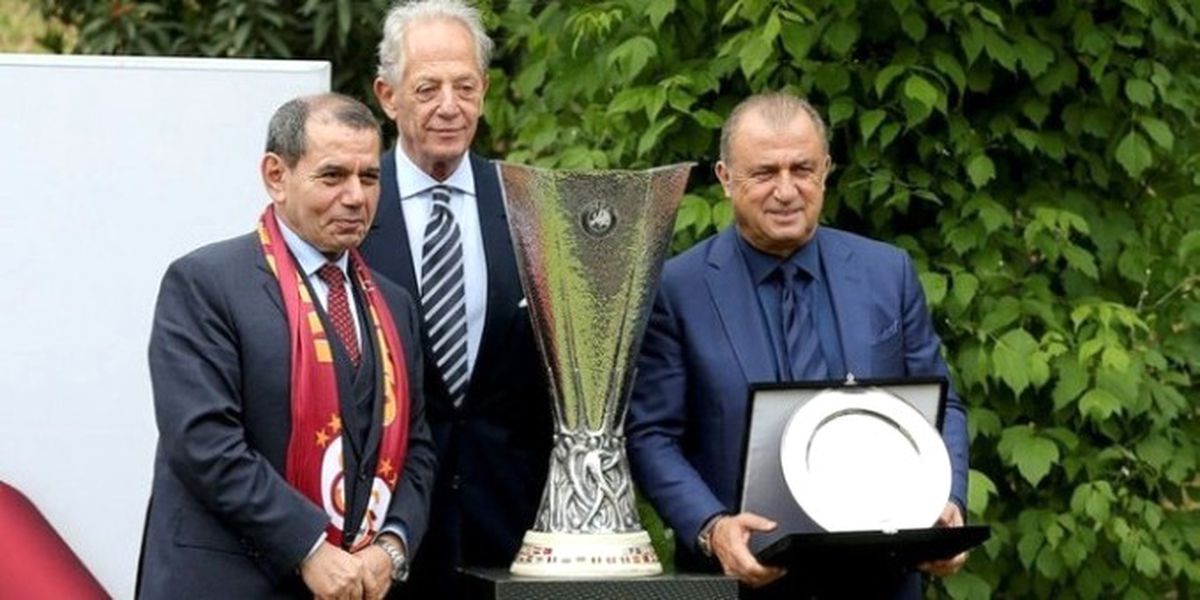 Dursun Özbek\'ten Fatih Terim\'e Açık Kapı!