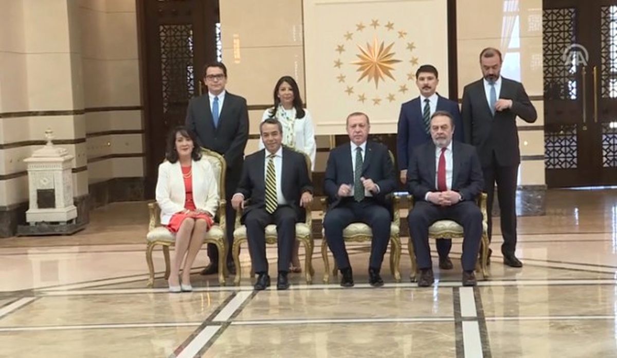 Erdoğan, Meksika Büyükelçisi Bernardo Cordova Tello\'yu Kabul Etti