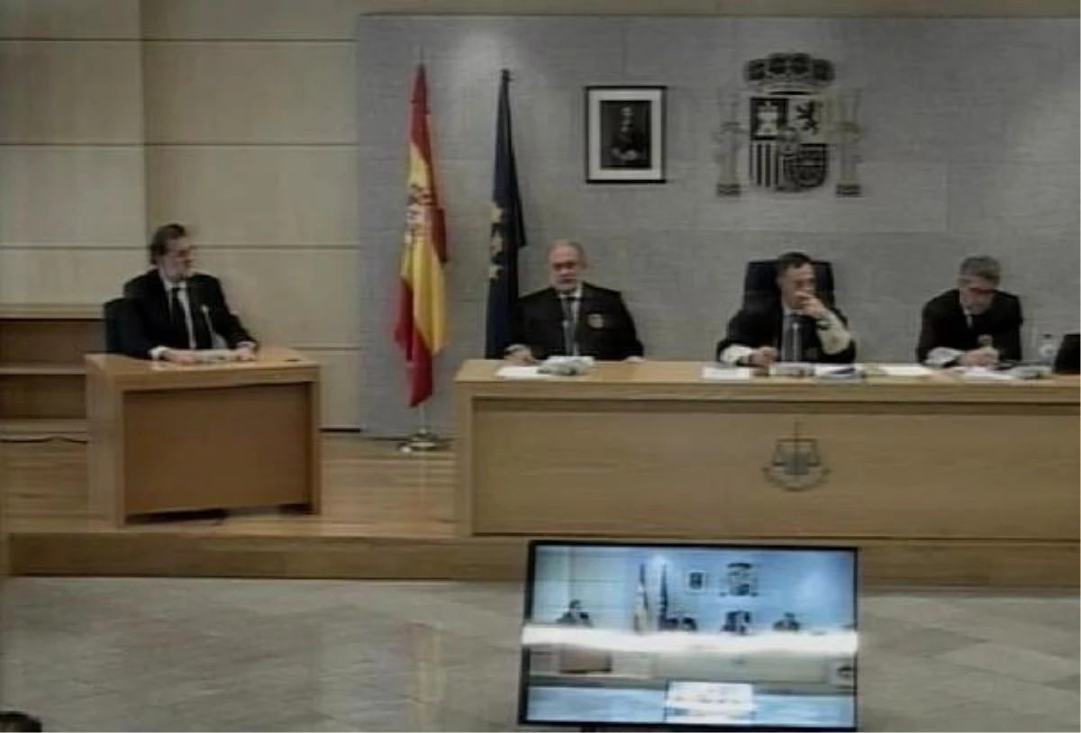 Muhalefet Partileri Mahkemede İfade Veren Rajoy\'u İstifaya Çağırdı