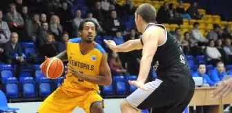 Petkimspor ABD'li Uzun Forvet Alan Wiggins'i Transfer Etti