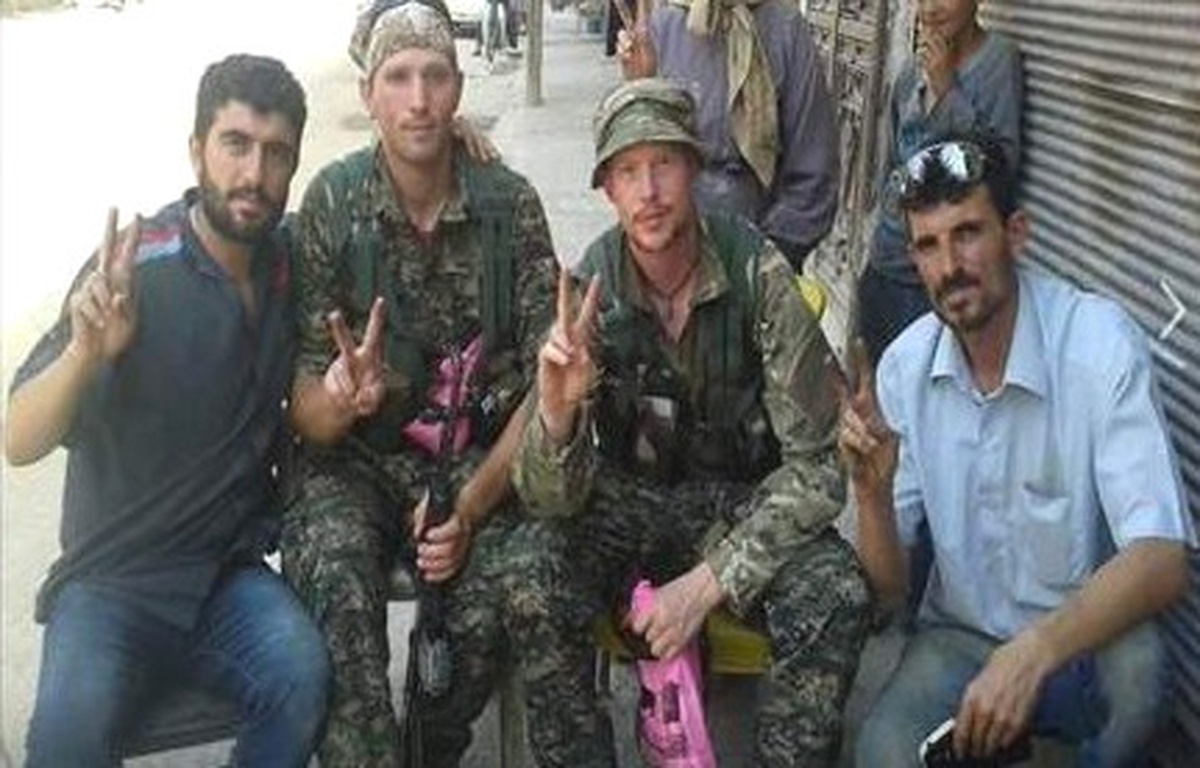Ypg Üyesi 3 Yabancı, Didim\'de Tatil Yaparken Yakalandı