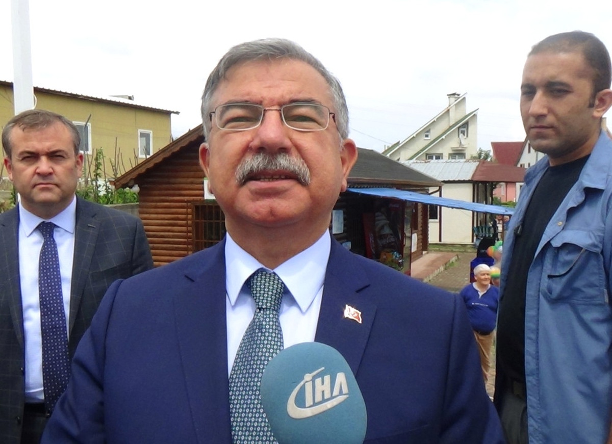 15 Temmuz\'u Aktarmak Bizim Şehitlerimize Görevimizdir"