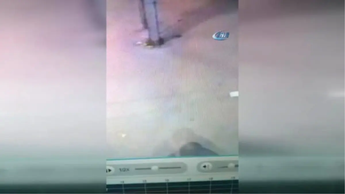 Dikili\'de Motosikletlere Dadanan Hırsız Suçüstü Yakalandı