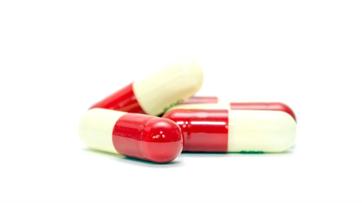 İngiliz Tıp Uzmanları Açıkladı: \'Antibiyotikler İyi Hissedene Dek Kullanılmalı\'