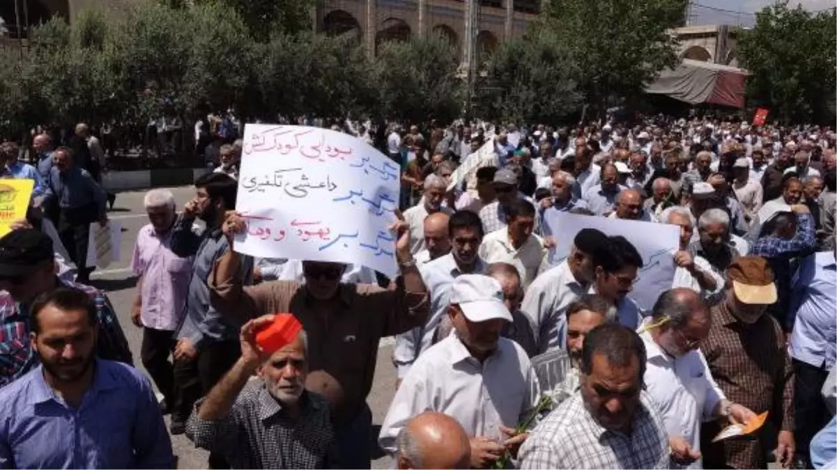 İran\'da İsrail Protesto Edildi